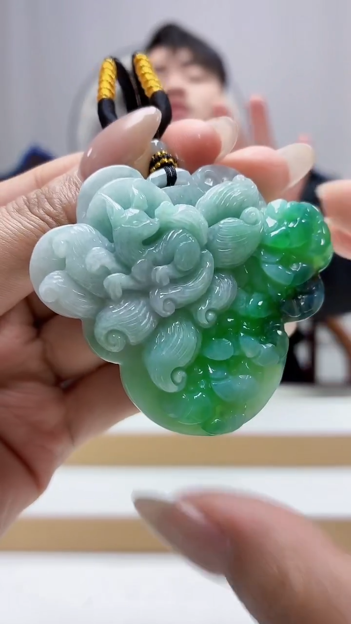 未镶嵌定制翡翠5060MM-毛货挂件29
