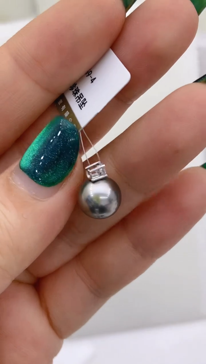 【闪购商品】海水珍珠吊坠18K金镶嵌143