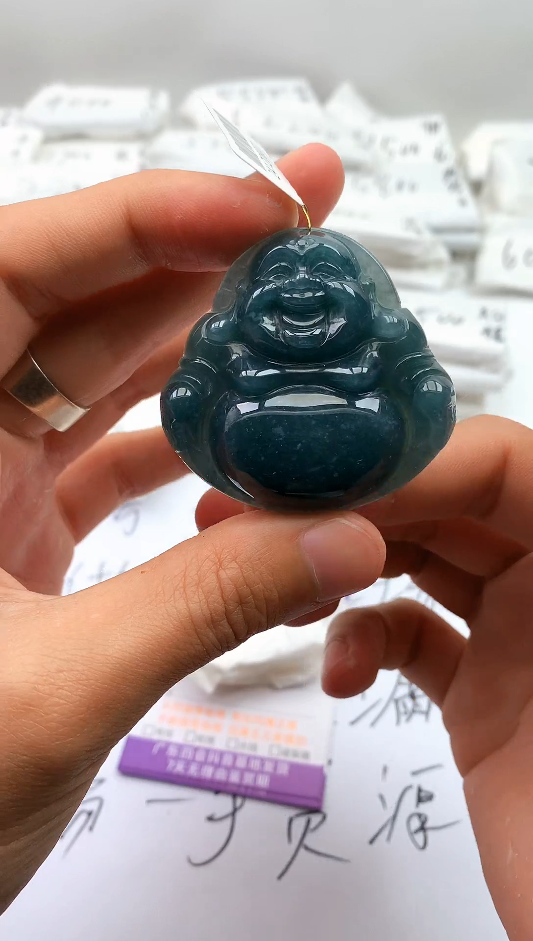 【闪购商品】翡翠颈饰未镶嵌佛公