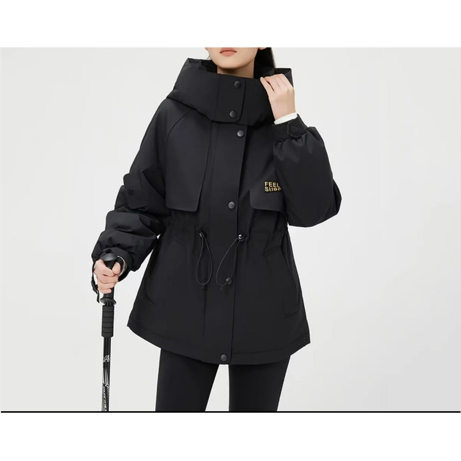 90鹅绒服收腰连帽三防黑金背带保暖女式羽绒服25DAK1347