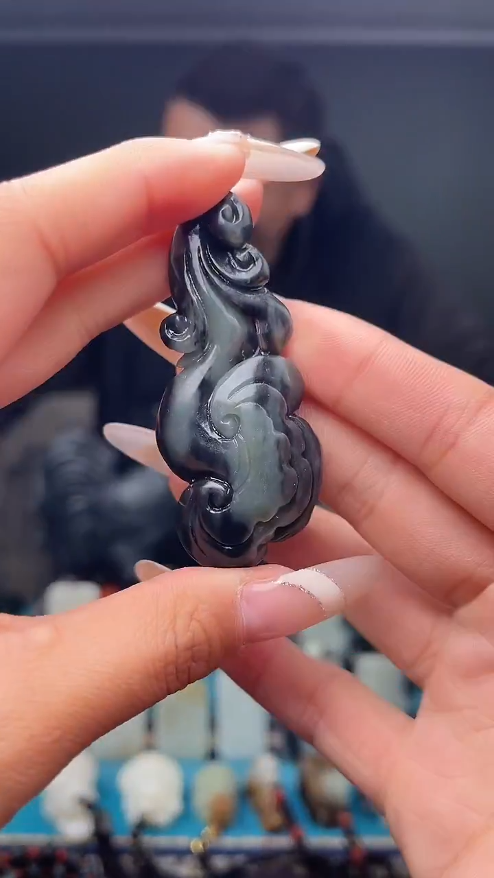 未镶嵌和田玉挂件1