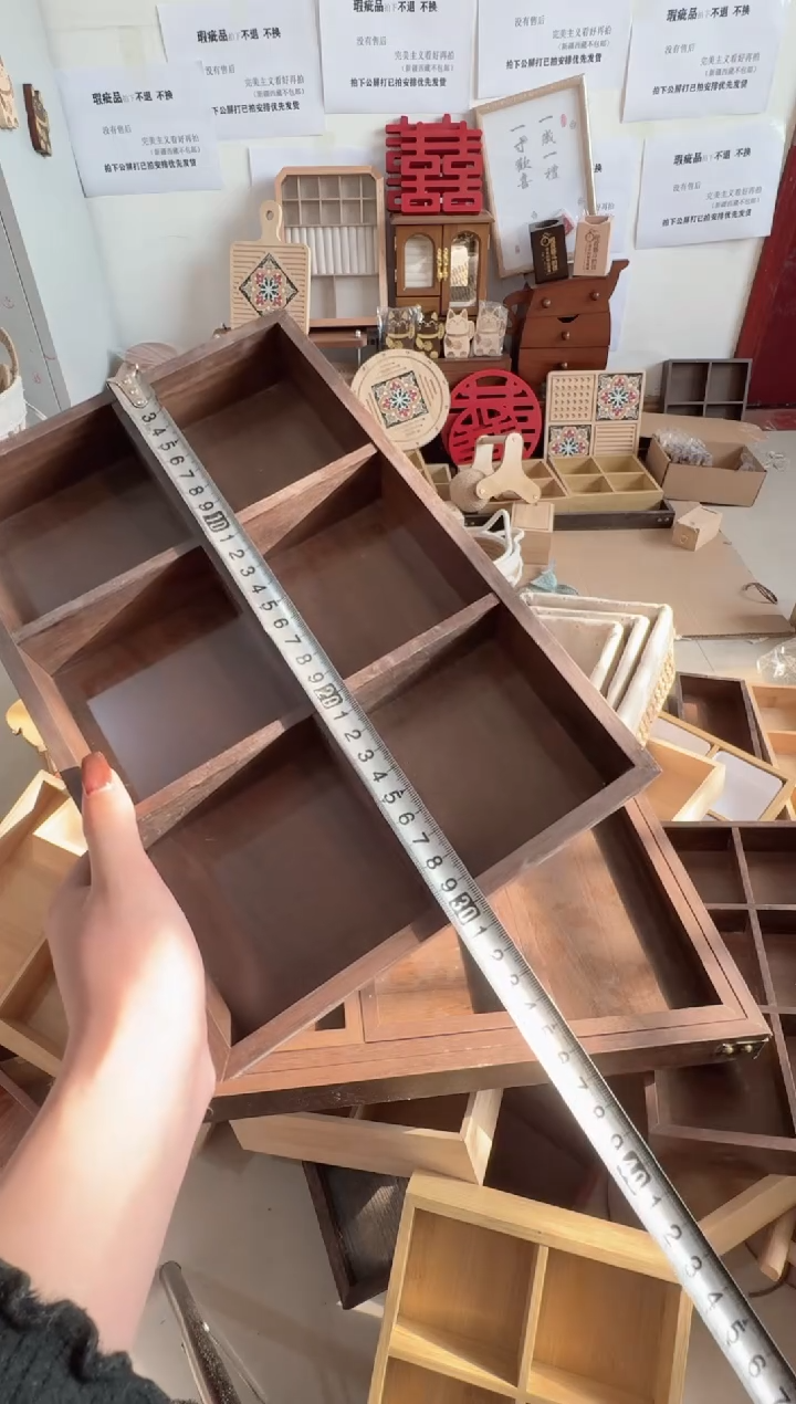 胡桃色六宫格微瑕拍下不退不换无售后