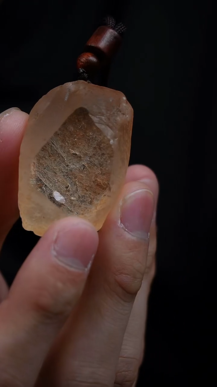 吊坠(赠链)未镶嵌水晶水晶