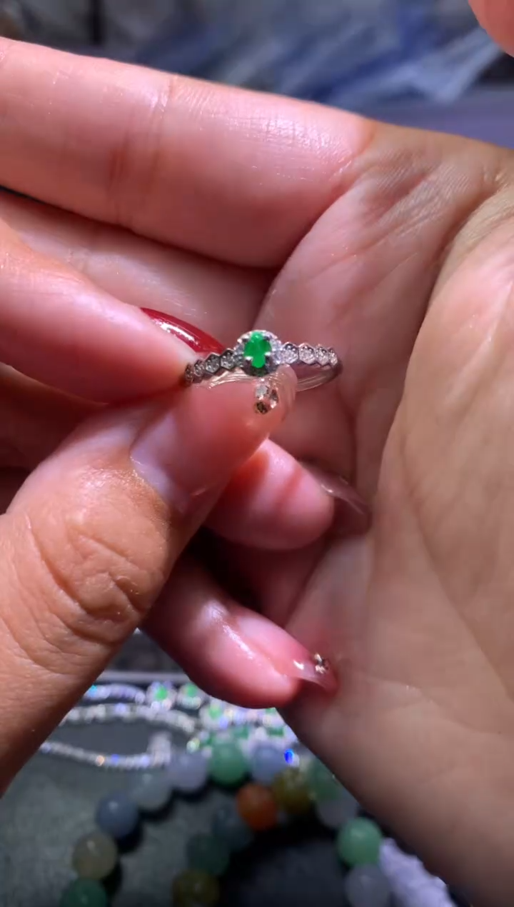 【闪购商品】翡翠颈饰银S925镶嵌净货