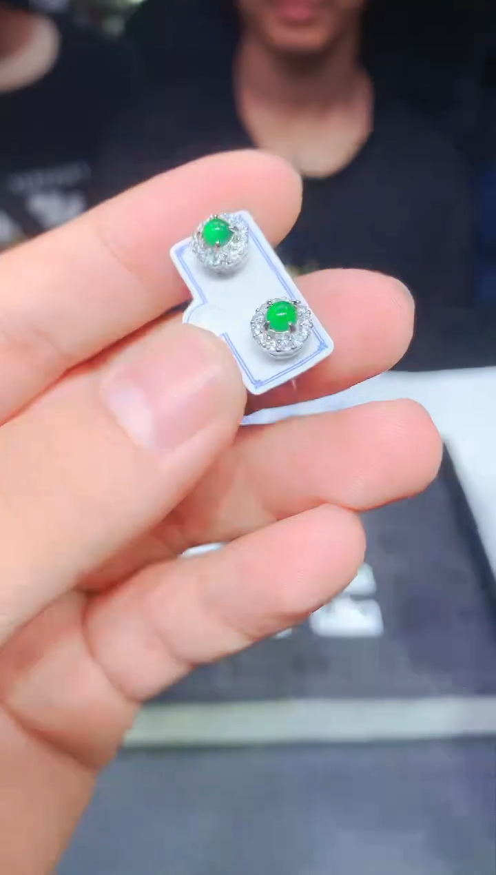 【闪购商品】定制翡翠未镶嵌3定制翡翠多样性发其一