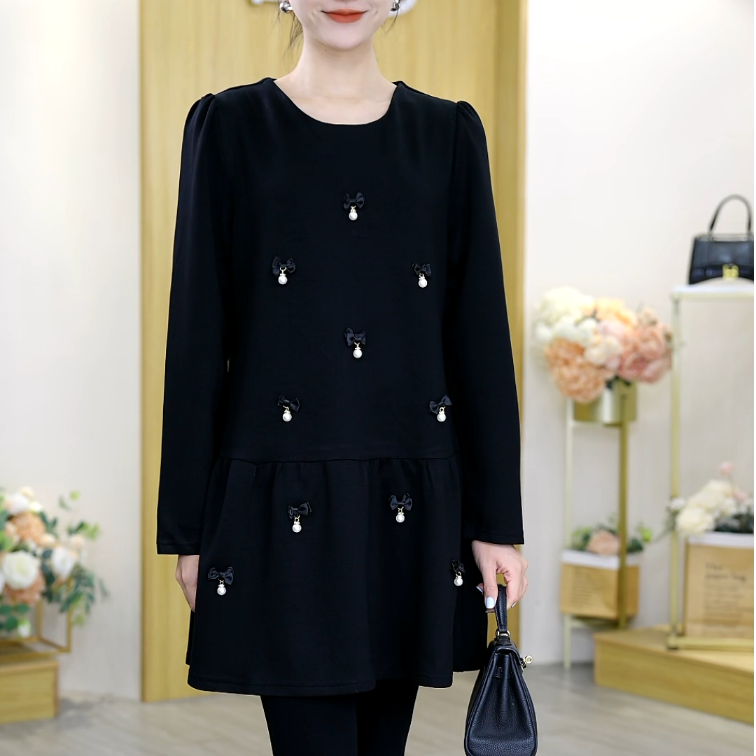 高级感钉珠黑色连衣裙女春季2025新款宽松大码中长款显瘦裙子