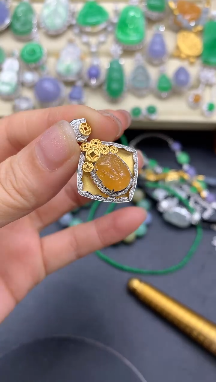 【闪购商品】翡翠颈饰18K金镶嵌448-中国好珍宝