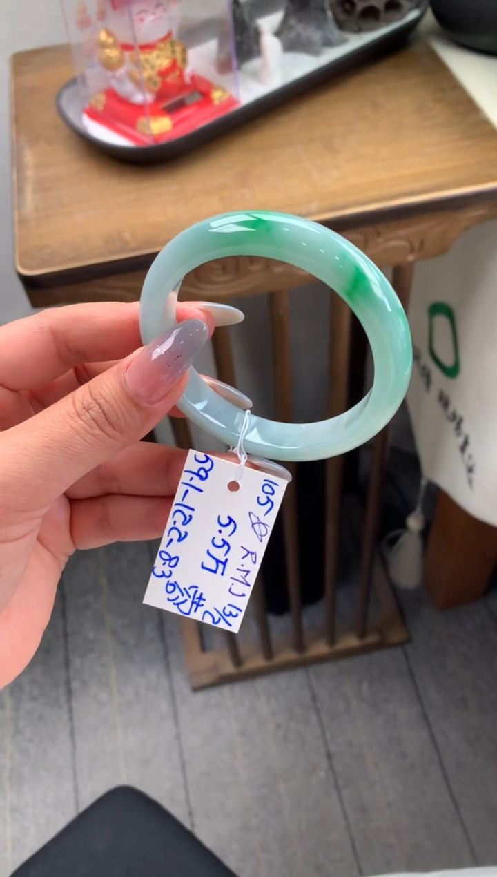 【闪购商品】翡翠手镯未镶嵌玉手镯订金