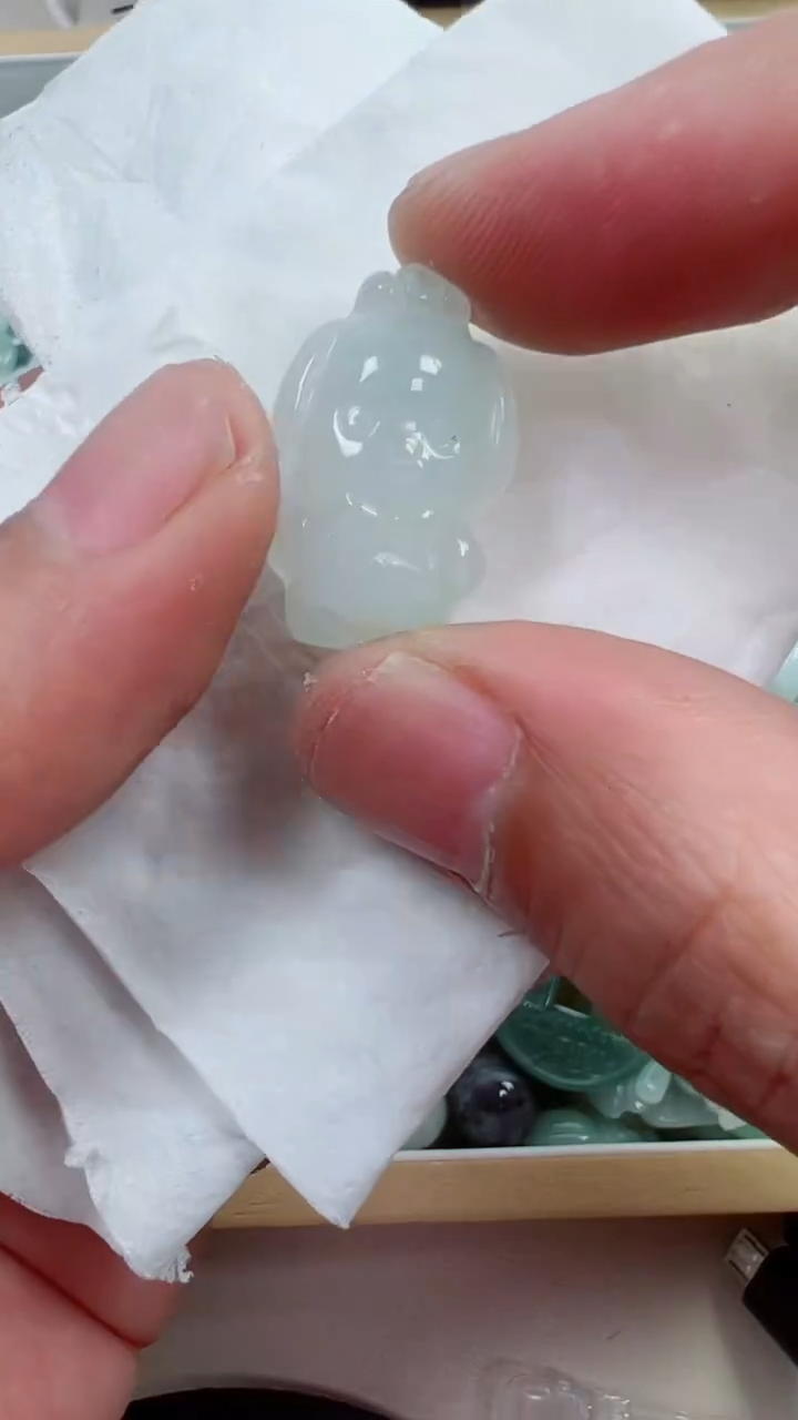 散珠翡翠480号，A货翡翠