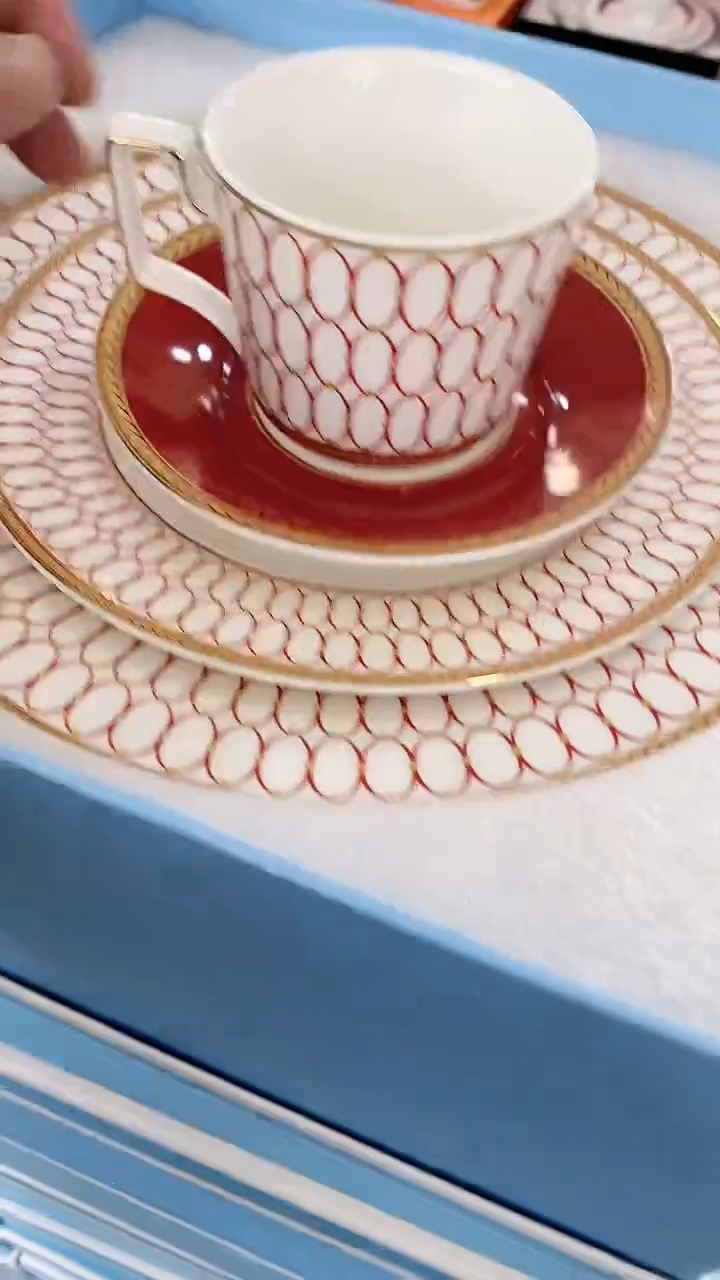 瓷片锅碗瓢盆一件不留@@1