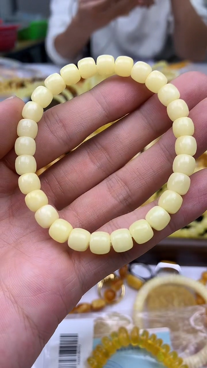 裸石蜜蜡未镶嵌手串