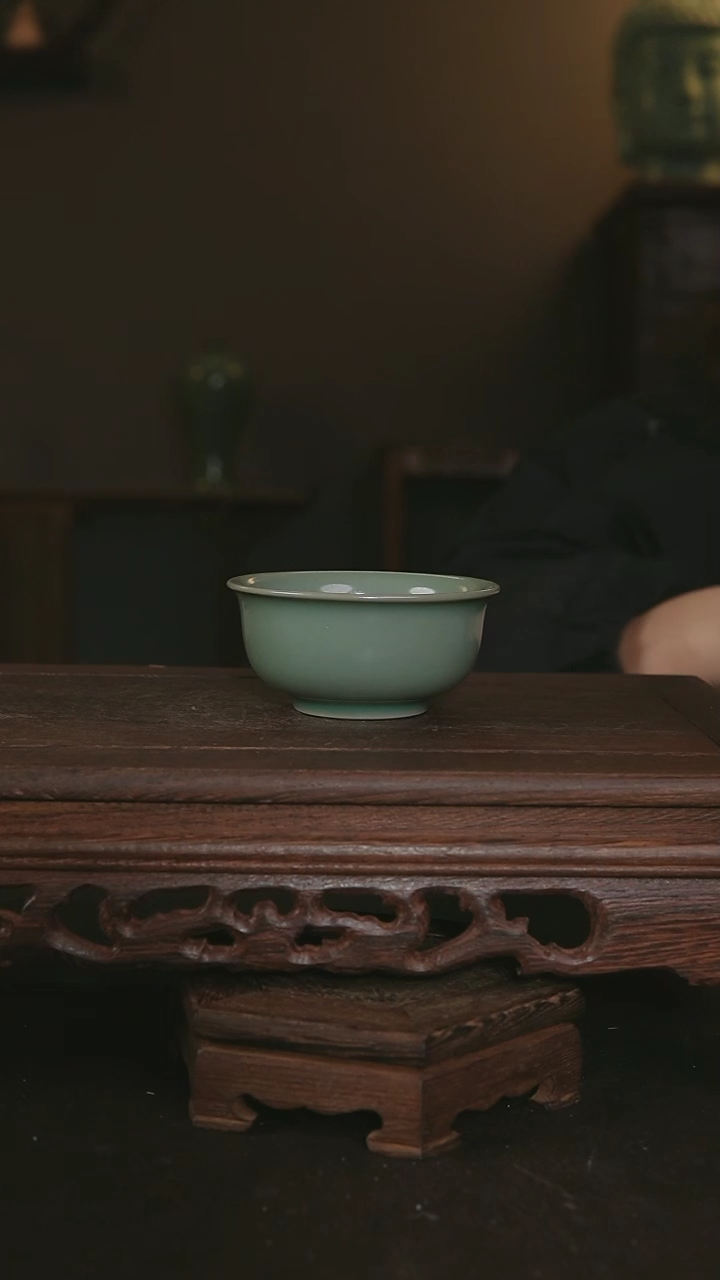 【闪购商品】其他仿古手工青绿小碗杯  全品