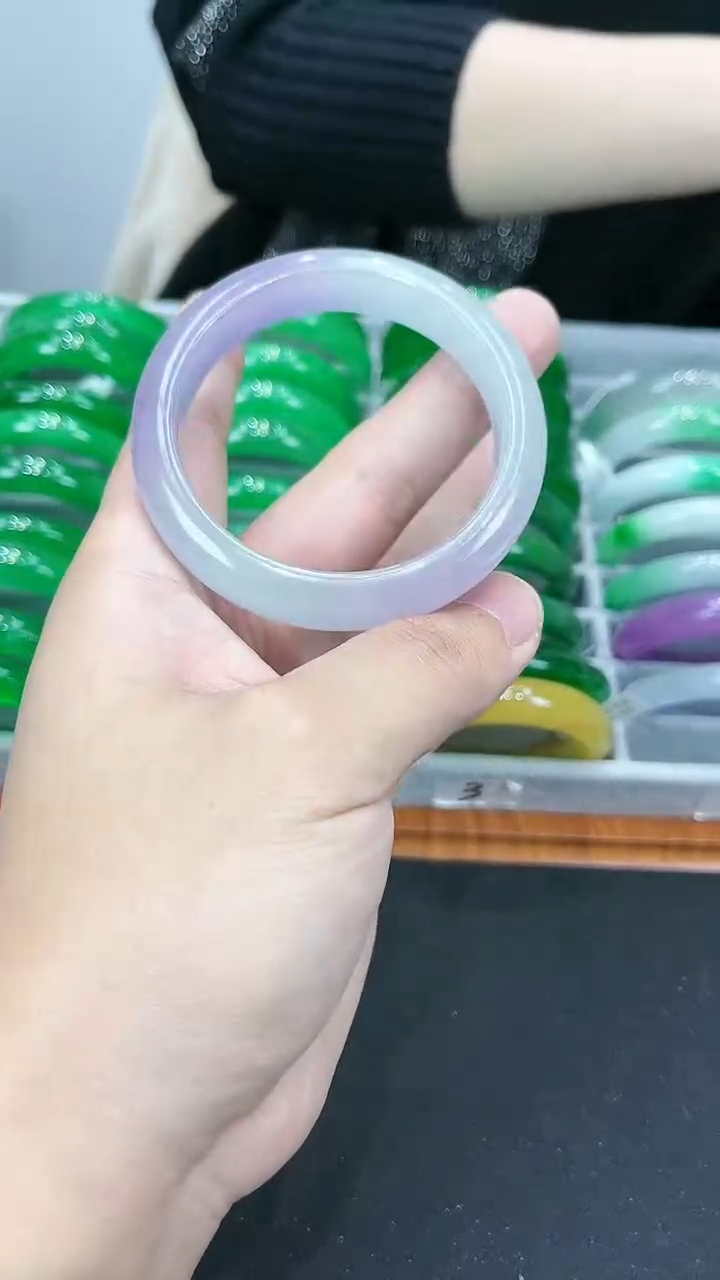 【闪购商品】砖雕s65 春带彩手镯 圈口54-61