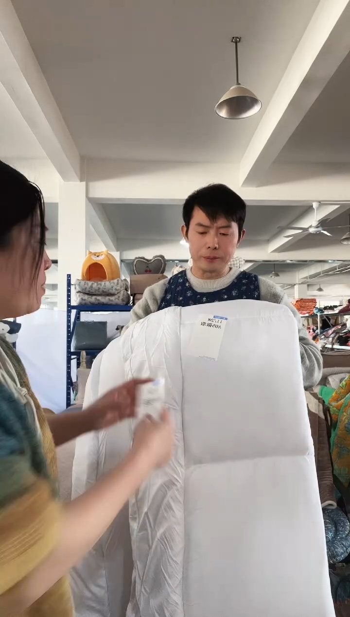 棉棉L****喵A06 150*200