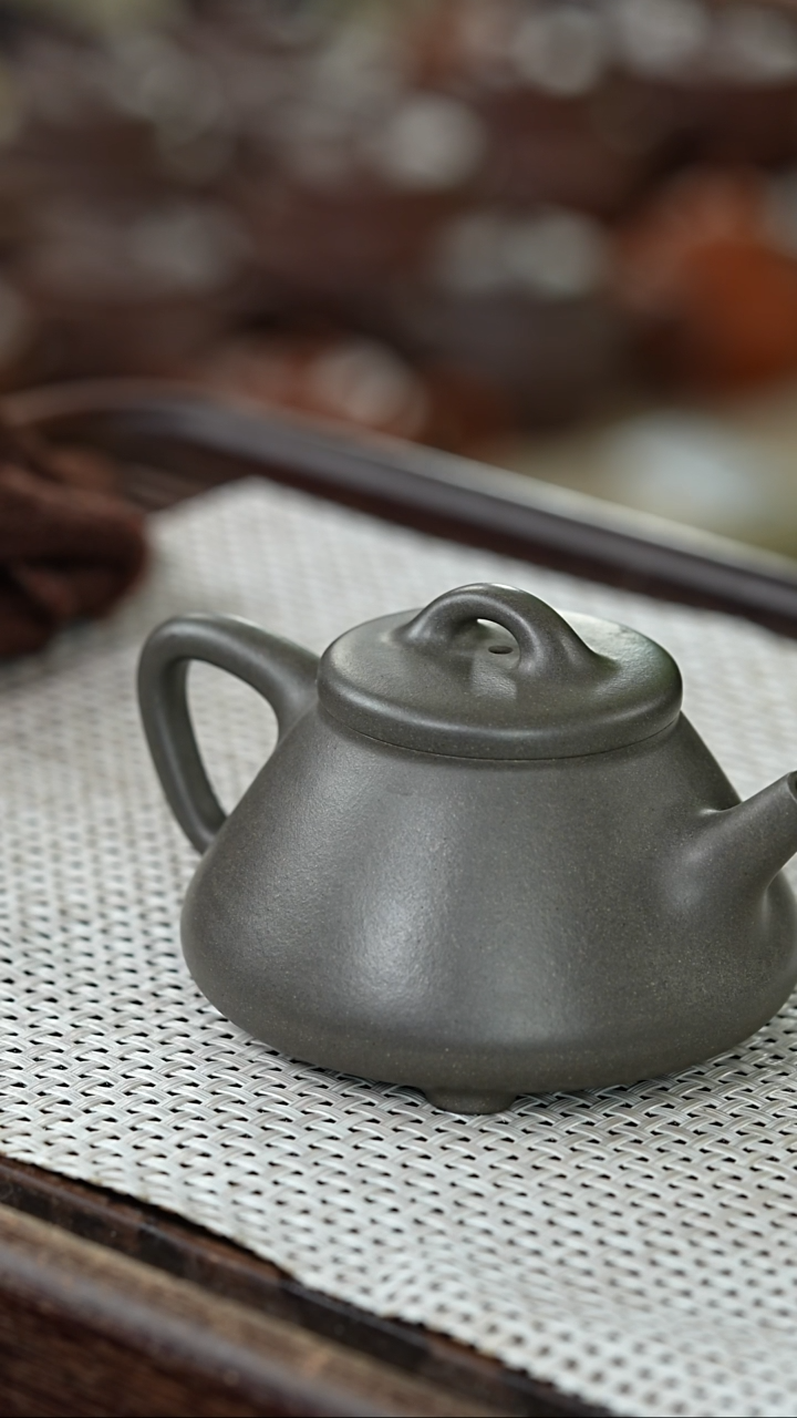 【闪购商品】紫砂其他@@2650范皎皎石瓢（师承马璟辉）