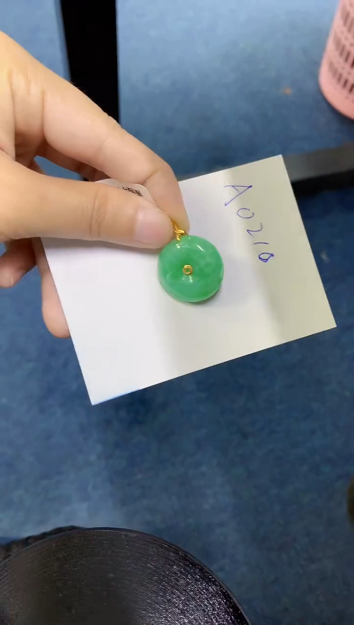 【闪购商品】翡翠颈饰18K金镶嵌000000000