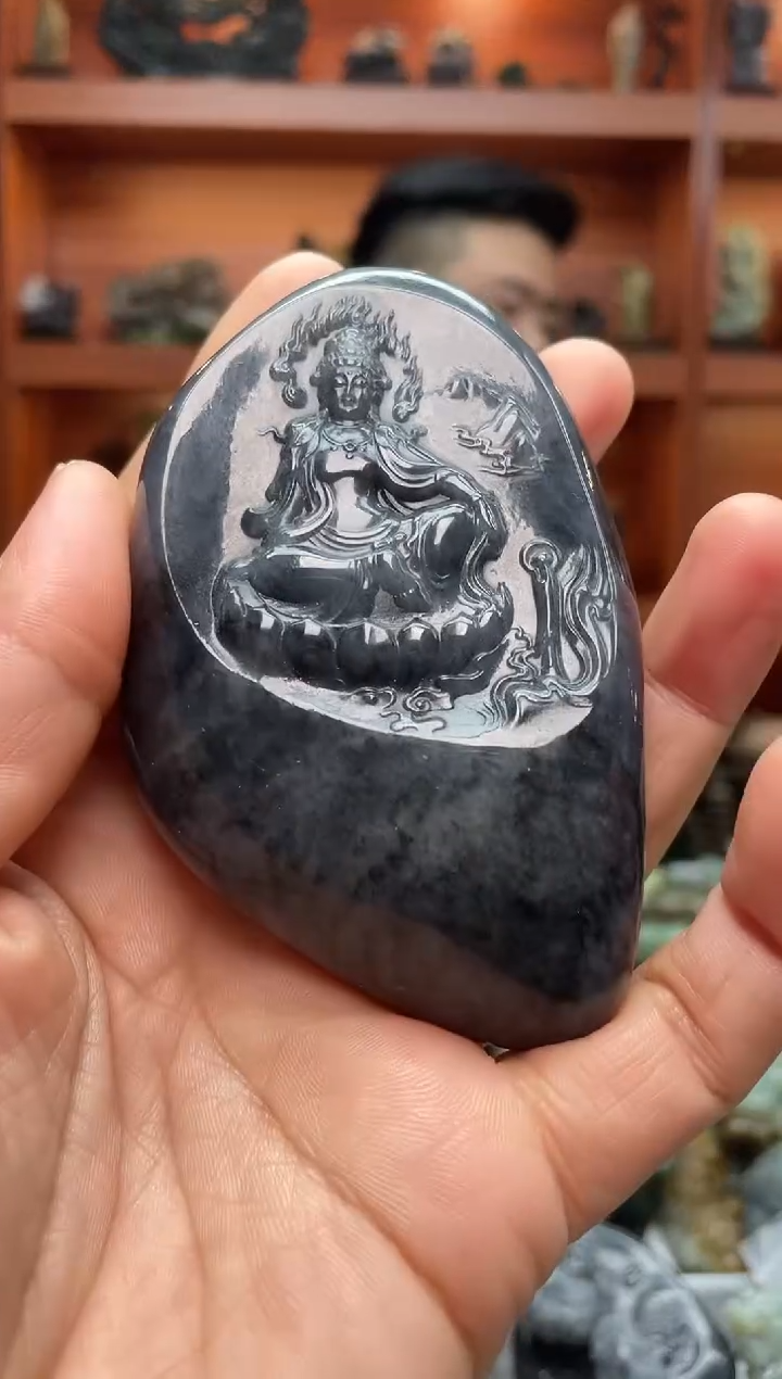 未镶嵌和田玉把件1