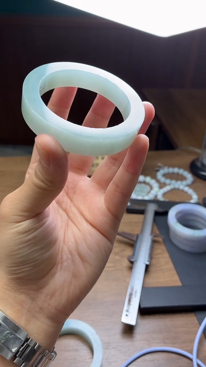 未镶嵌手镯定制翡翠@***吖定制