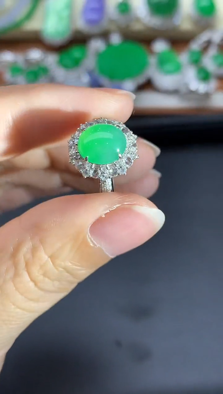 18K金镶嵌戒指翡翠694-中国好珍宝