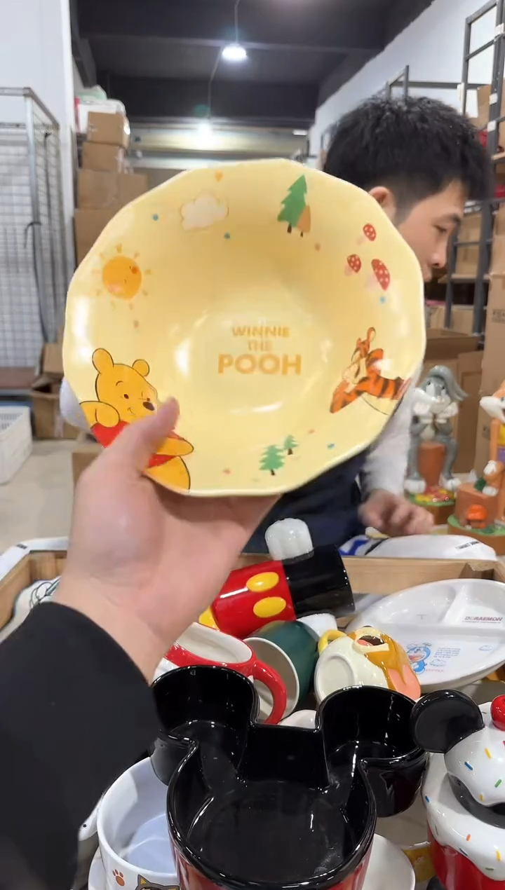 瓷片维尼8英寸餐盘