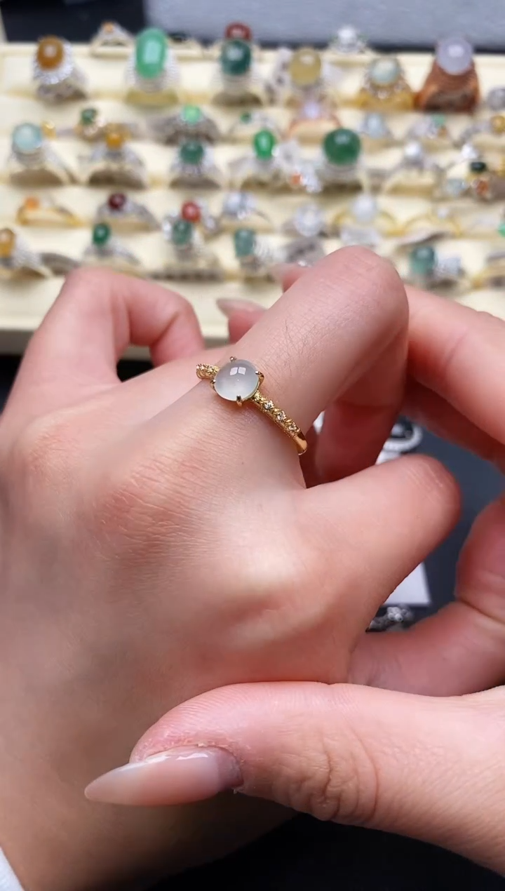 【闪购商品】翡翠戒指银S925镶嵌3333333+10