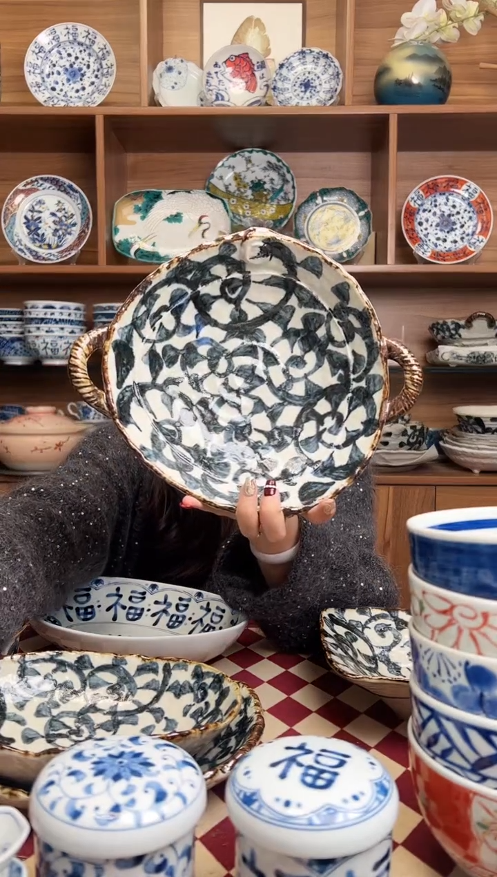 【闪购商品】瓷片章鱼唐草 中号锅型盘     