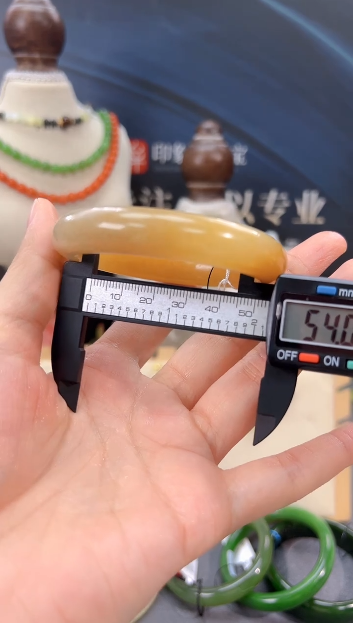 未镶嵌手镯和田玉多样性拍一发一cg