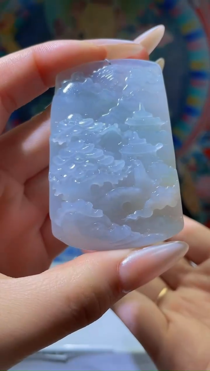 翡翠未镶嵌颈饰MFC06013073