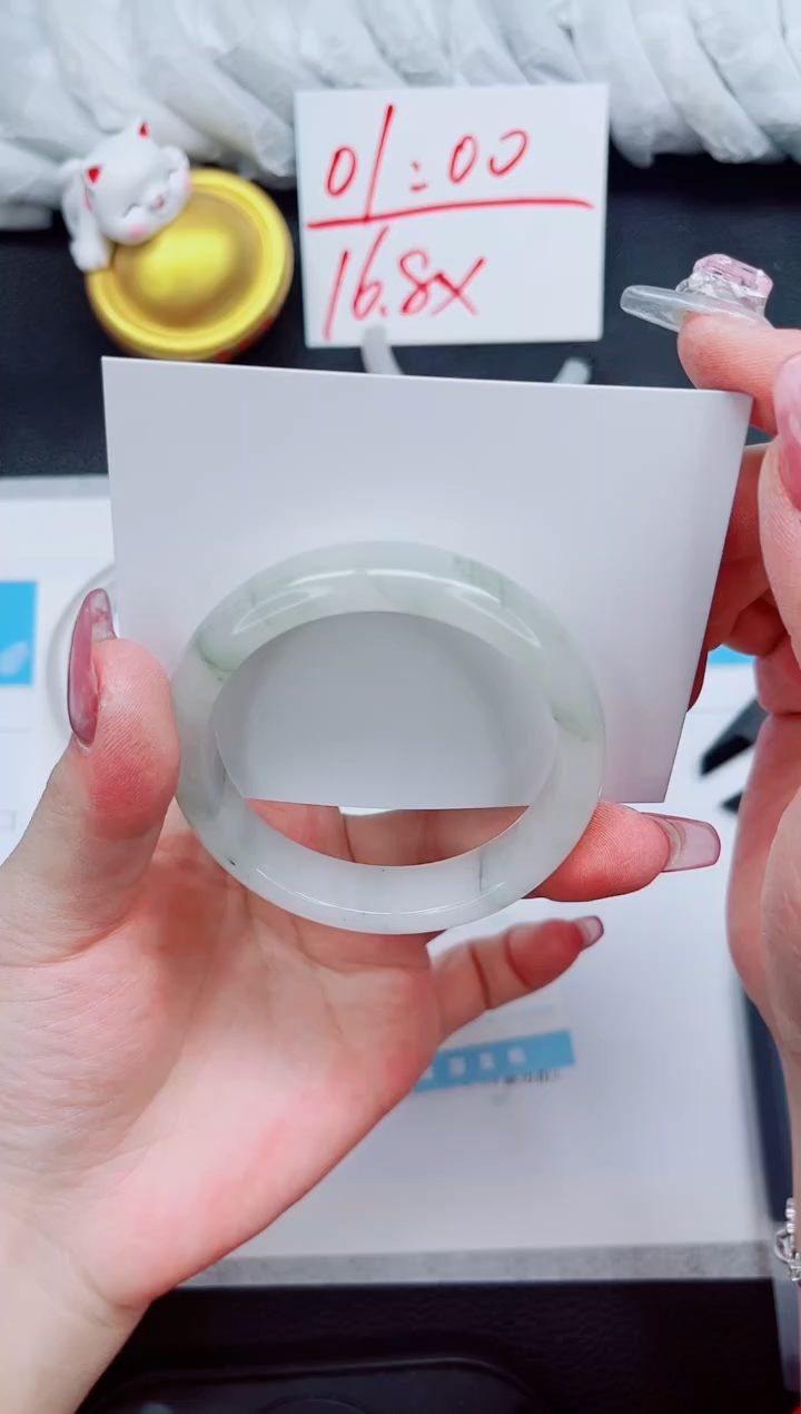 石英质玉未镶嵌手镯108-53.3