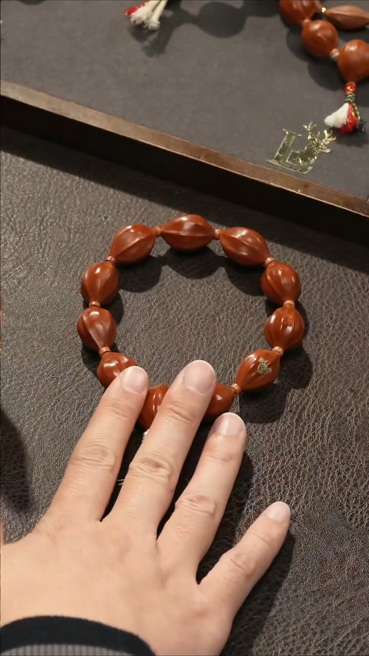 手串/手链橄榄核18-27高抛