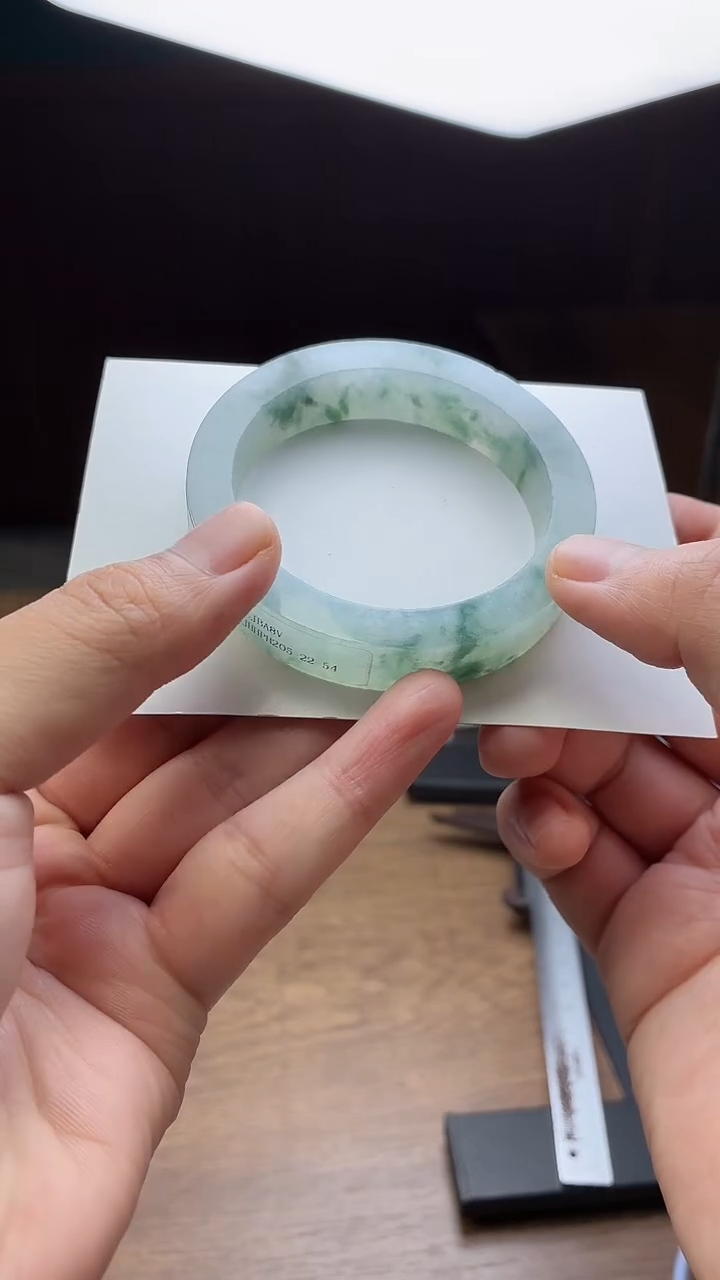 未镶嵌手镯定制翡翠H****a定制