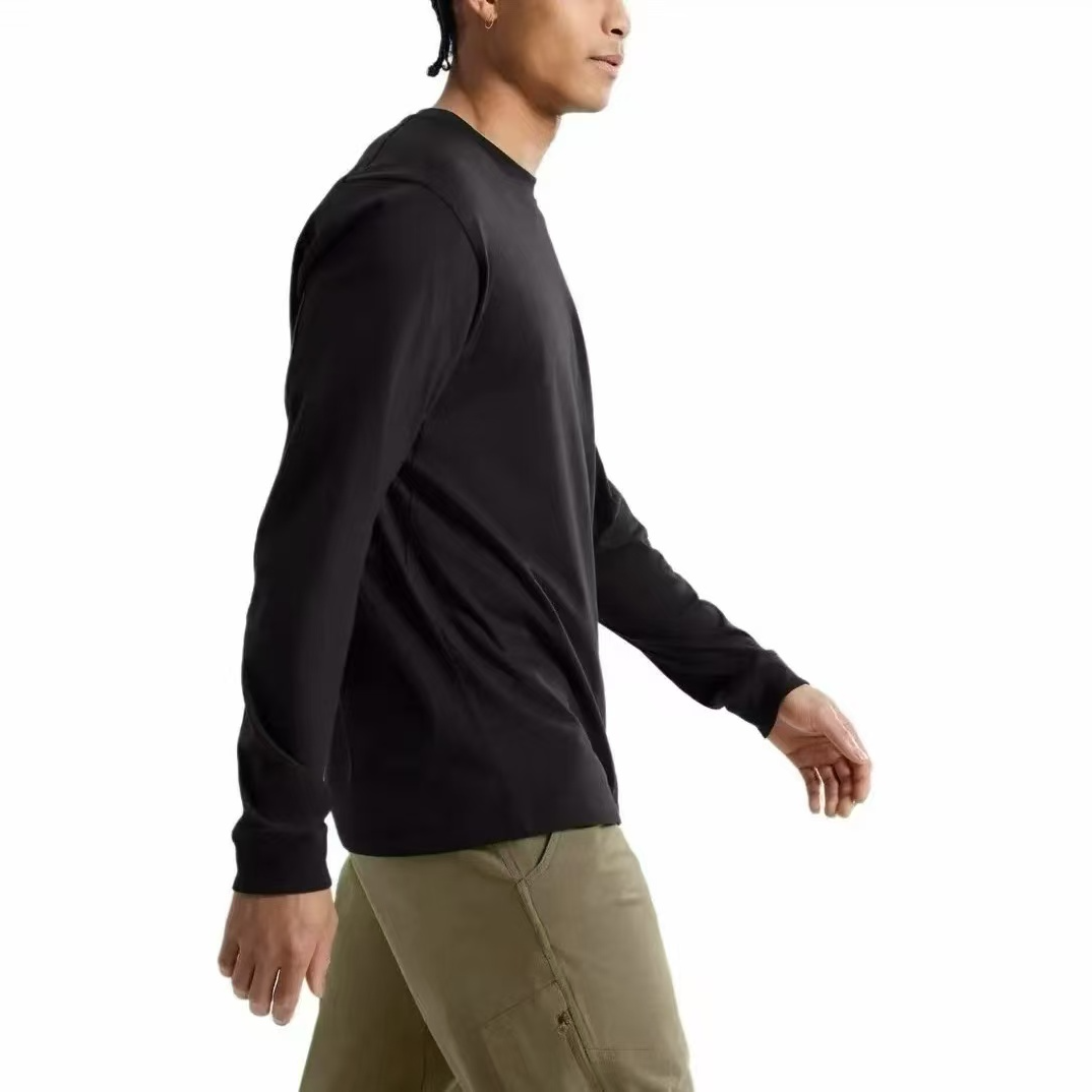 秋季男士秋冬常规简约风户外商务圆领透气长袖卫衣男士长袖