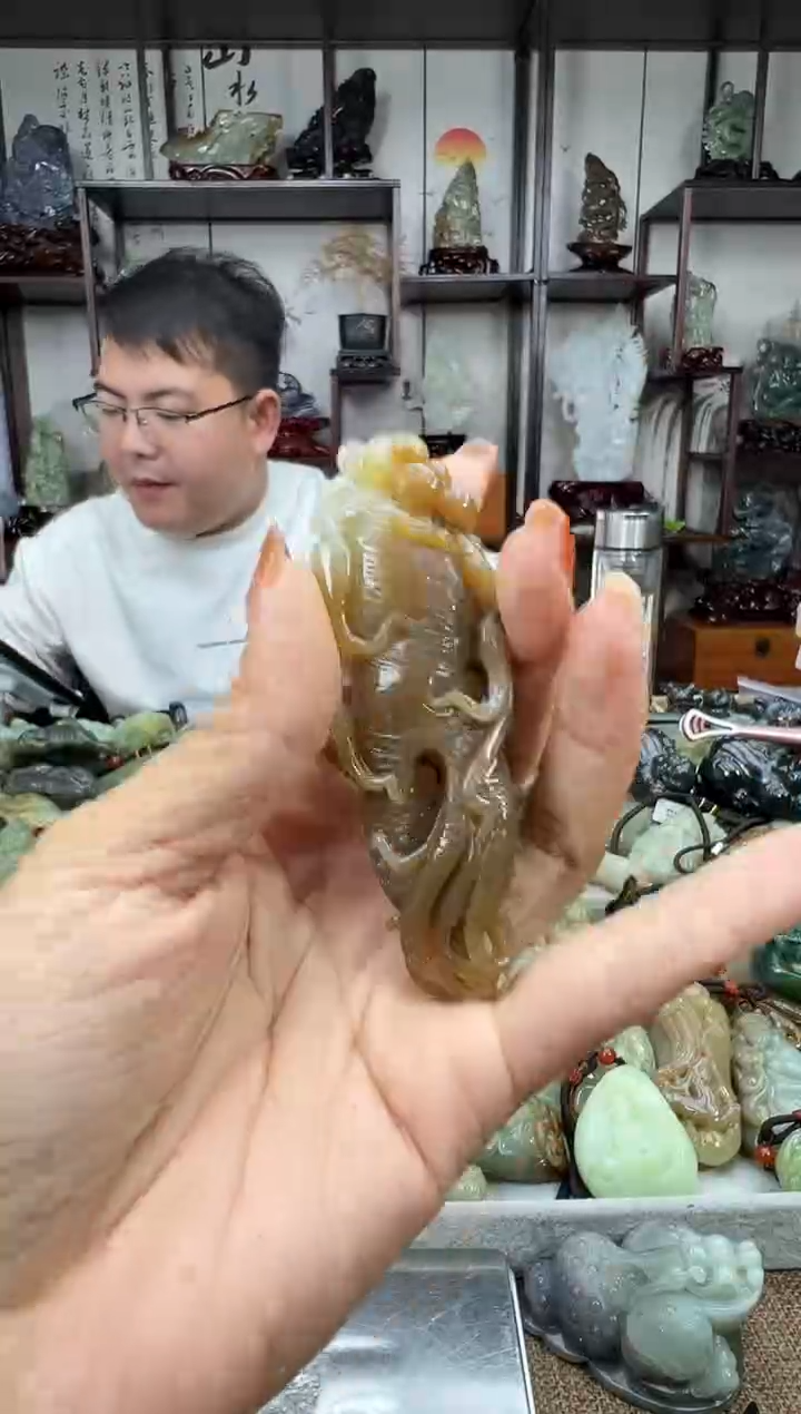 未镶嵌和田玉把件1