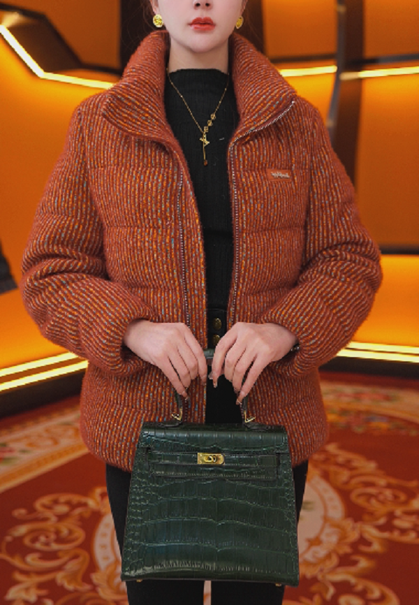 2025年冬季新品杭州原创正品时尚洋气保暖修身高定羽绒服 2512072