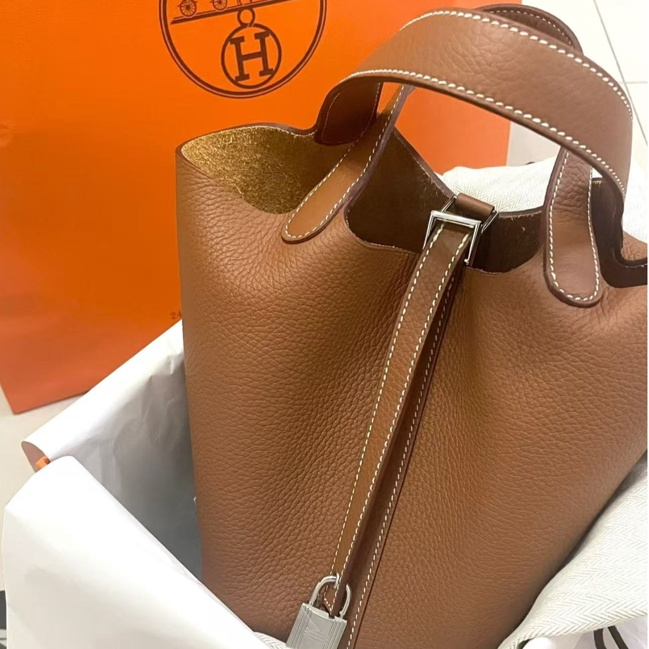 99新 Hermes/爱马仕 爱马仕菜篮子18金棕银扣t手提包