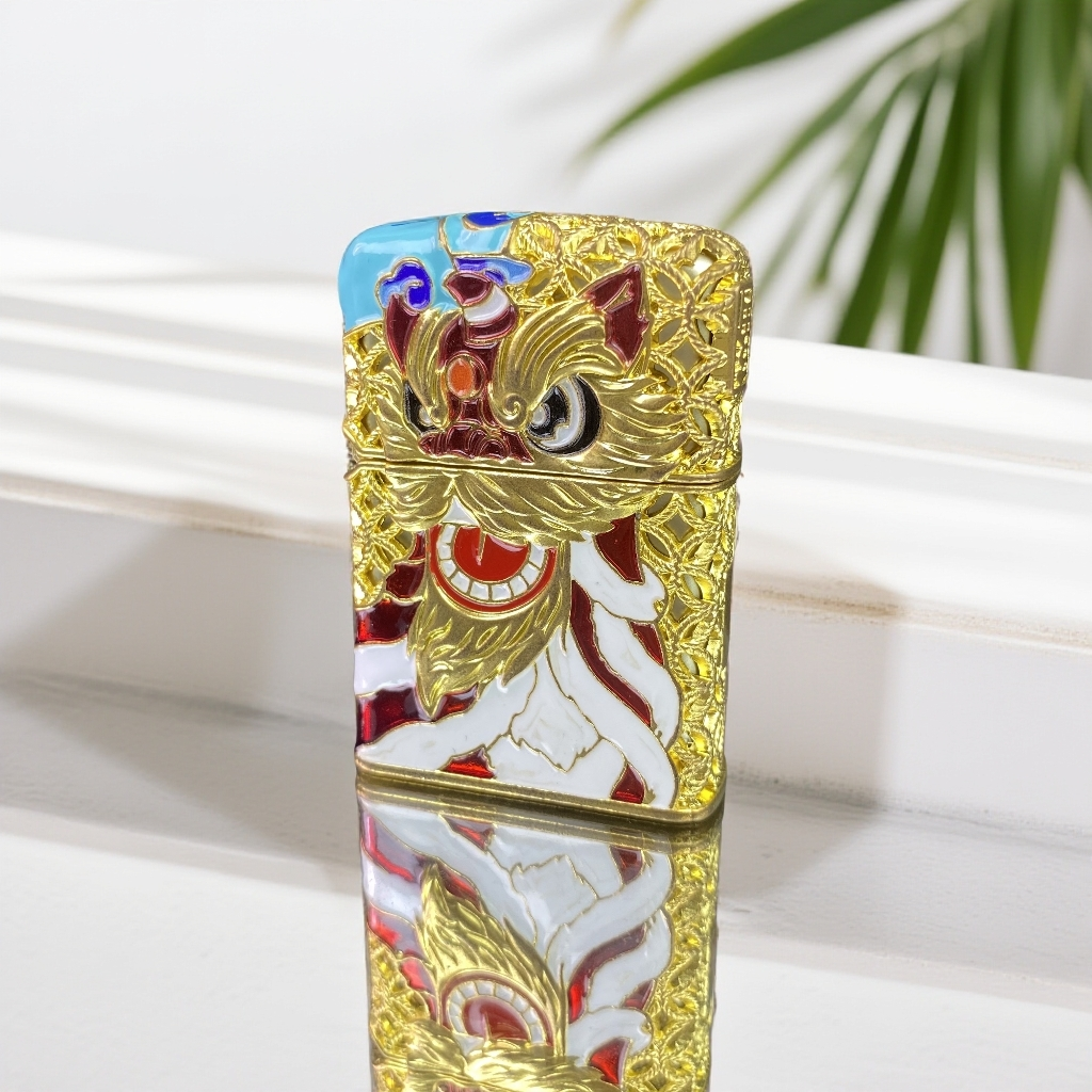 国潮珐琅彩鸿运当头醒狮金色男士限量盔甲镶嵌砂轮防风打火机