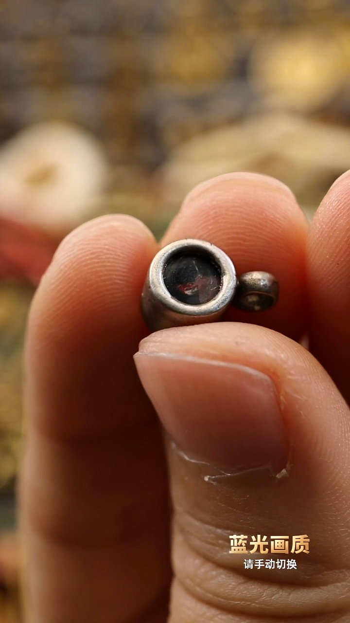 老的小嘎乌111111111111111111111111