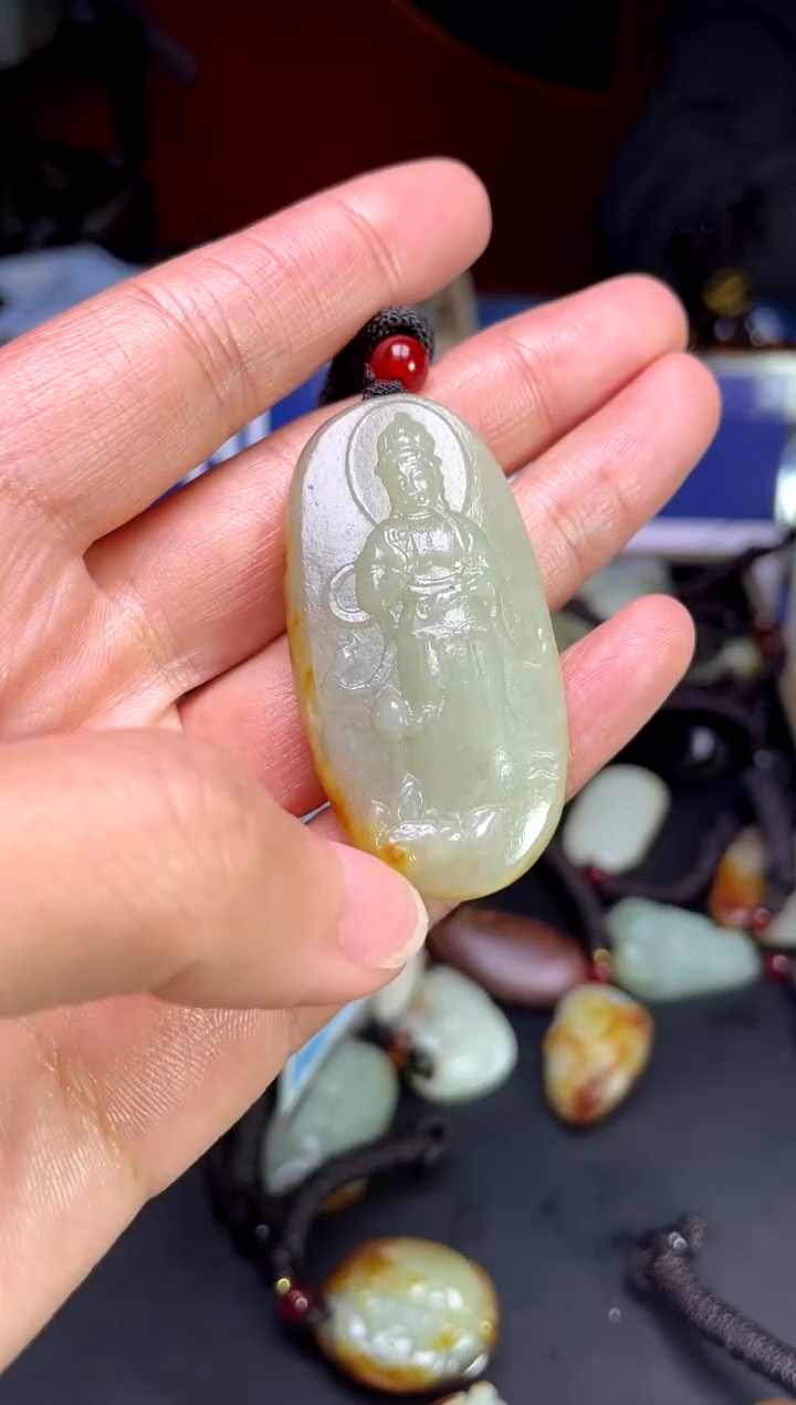 【闪购商品】和田玉颈饰未镶嵌1