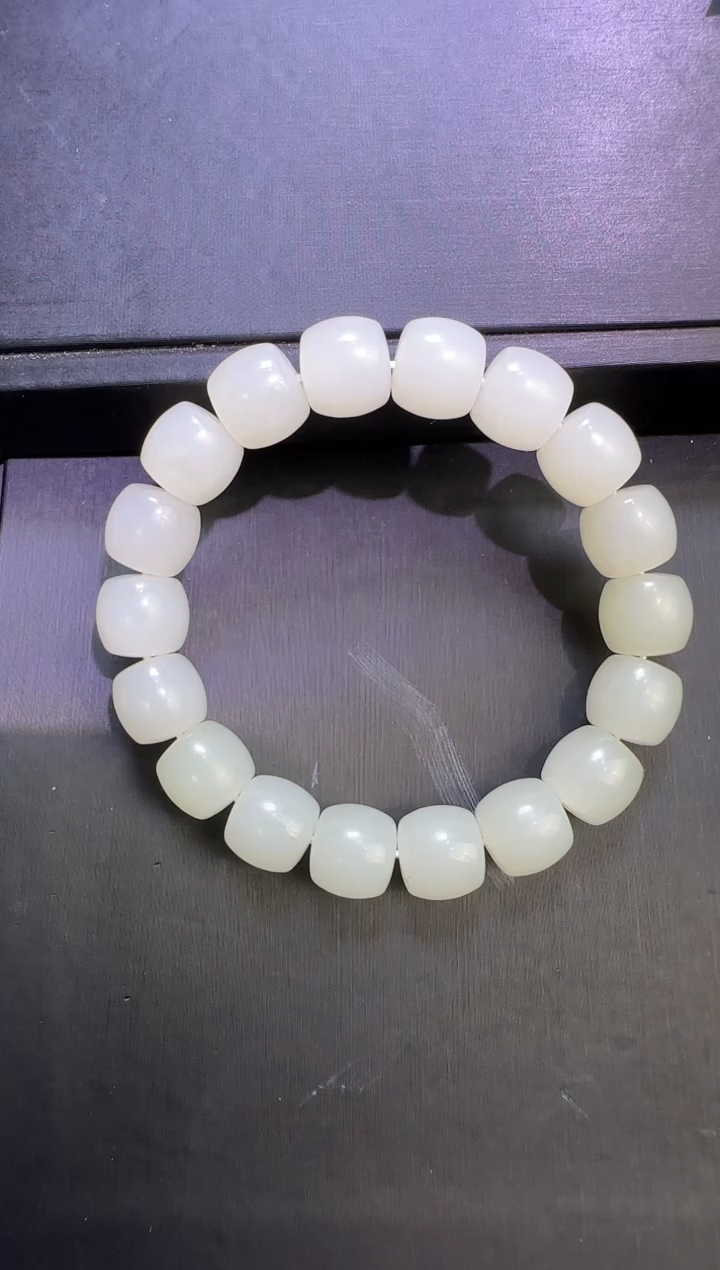 未镶嵌手链和田玉新疆和田玉金山卡12手串