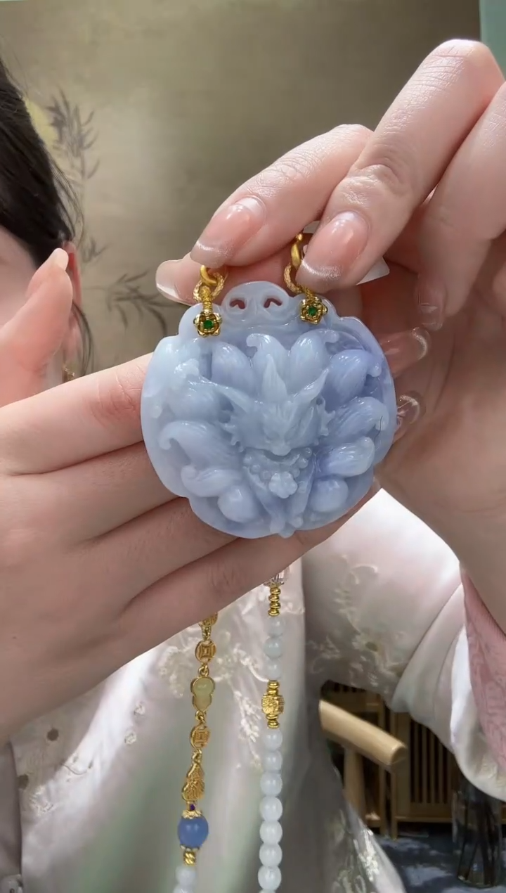 【闪购商品】翡翠未镶嵌颈饰吊坠