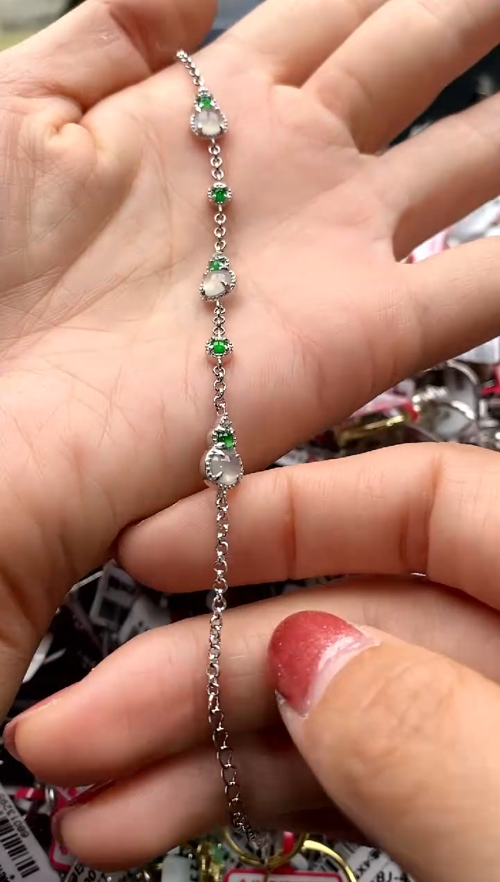 【闪购商品】翡翠戒指银S925镶嵌22222222    9