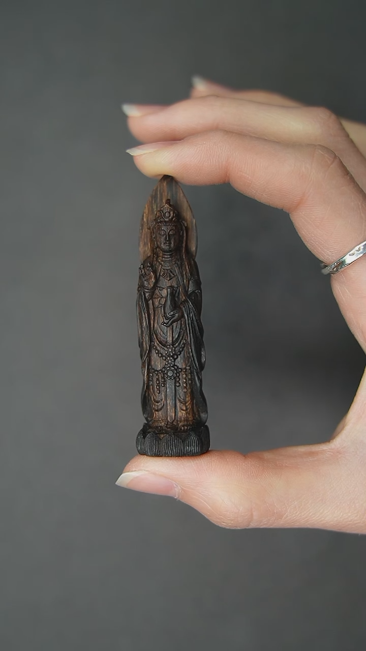【闪购商品】沉香吊坠正区芽庄黑棋老料挂坠