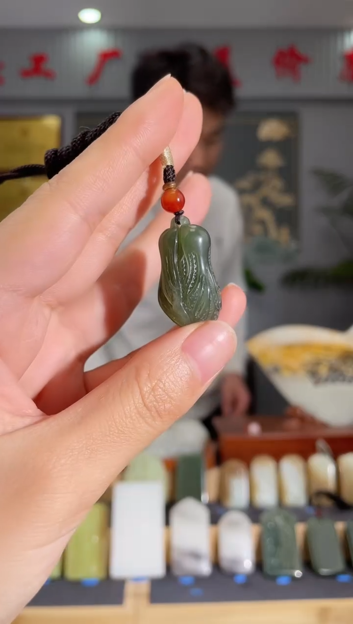 【闪购商品】和田玉颈饰未镶嵌拍一发一 多样性发货