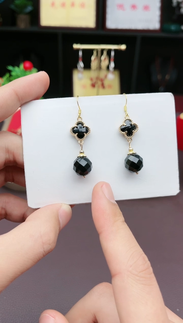 【闪购商品】黑曜岩耳饰银S925镶嵌115000