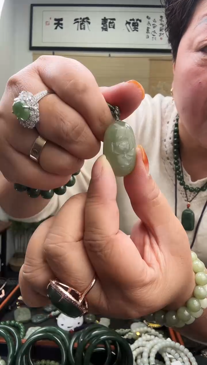 颈饰未镶嵌和田玉多样性发一  11