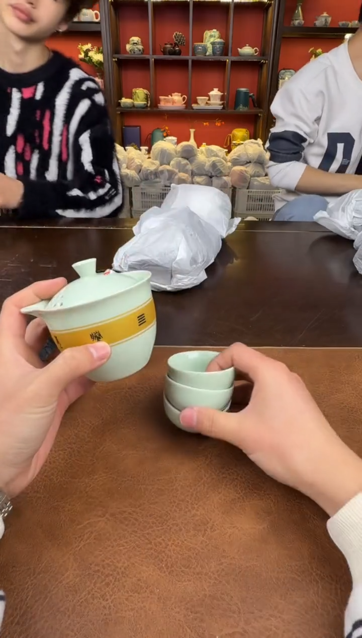 【闪购商品】腰缠11111111111111