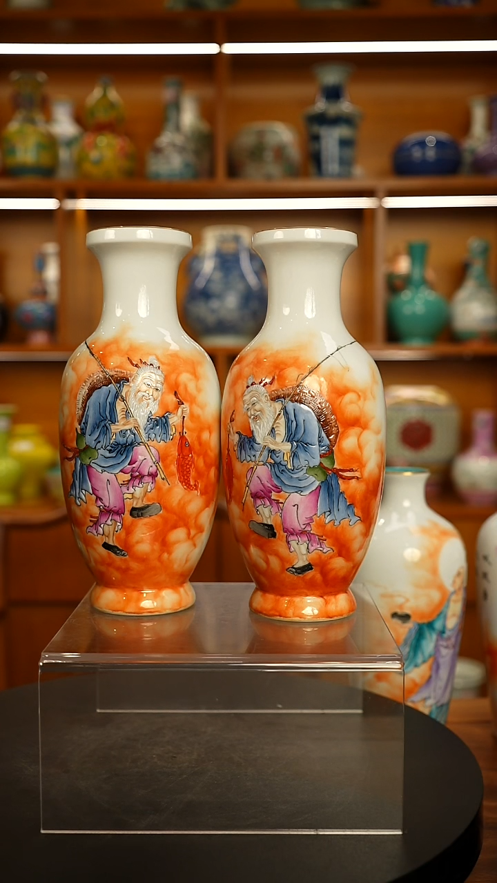 其他瓷江**雨粉彩人物故事赏瓶一对