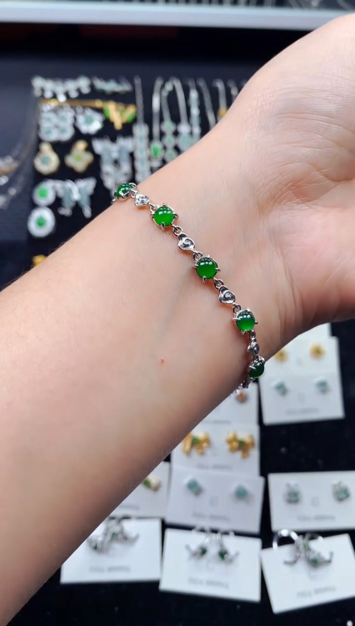 【闪购商品】翡翠手链银S925镶嵌8023