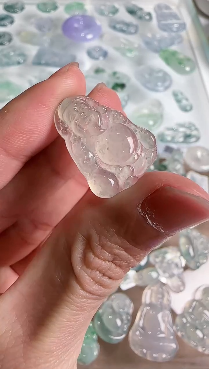 【闪购商品】翡翠吊坠(不含链)未镶嵌··