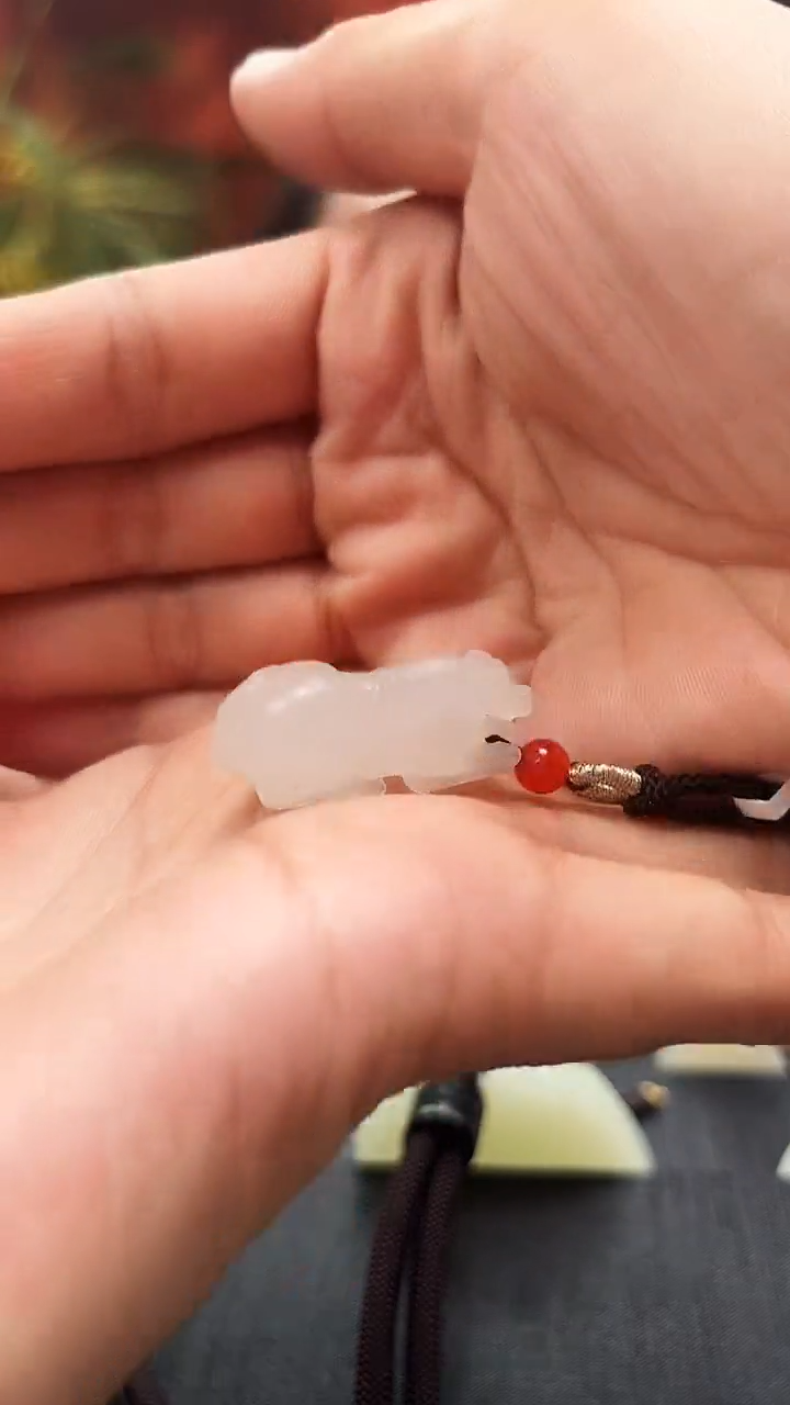 【闪购商品】和田玉颈饰未镶嵌2